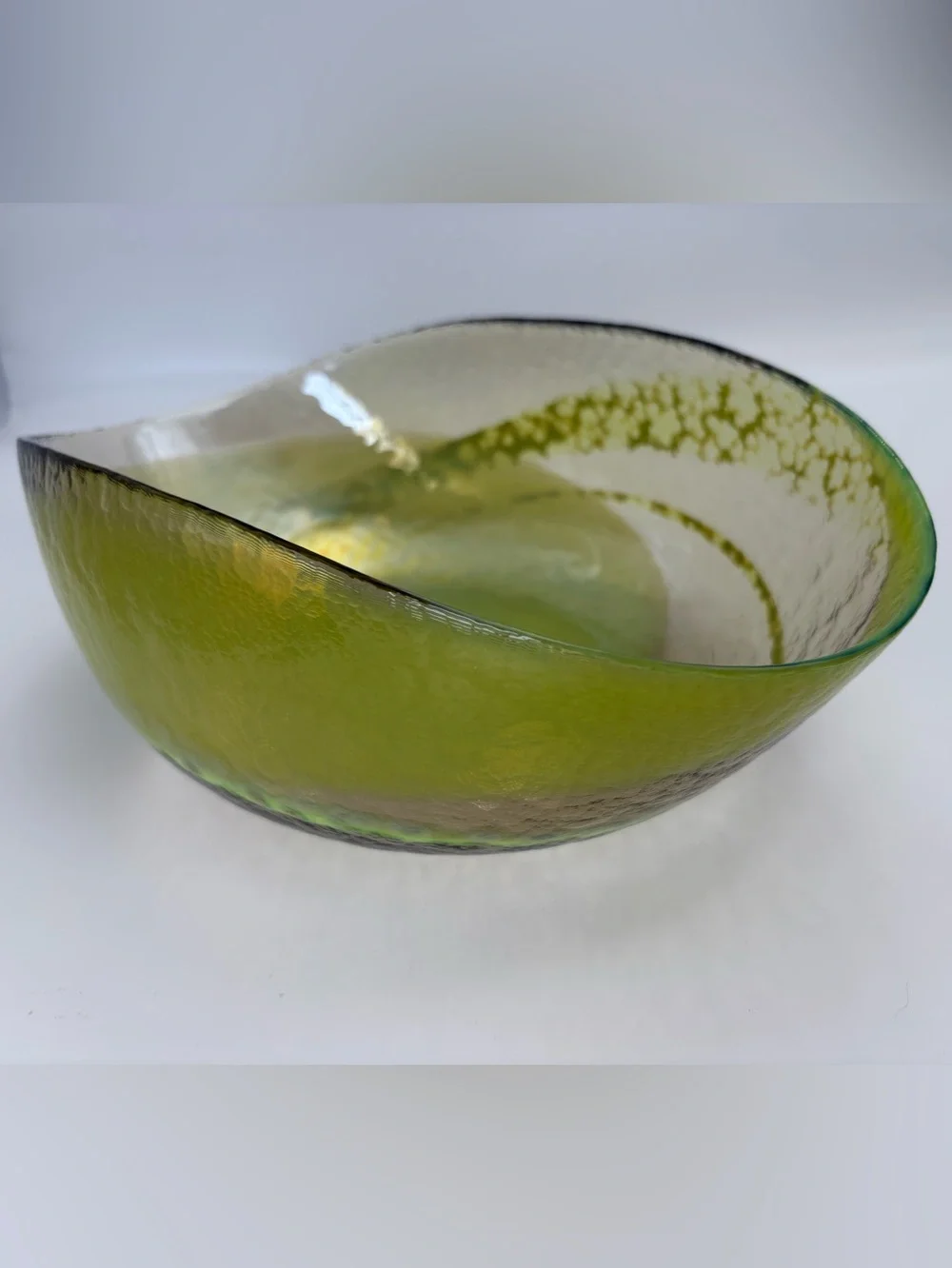 Crate & Barrel Agave Large Centerpiece Bowl Green Murano Glass Made In Italy